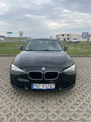 BMW 1 Series F20/F21 118i 2012
