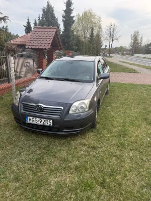 Toyota Avensis II 2.2 D-4D Sol 2006