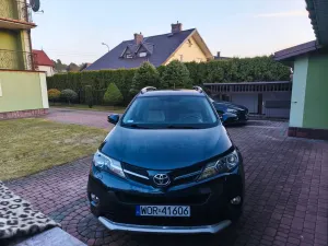 Toyota Rav4 IV 2.0 D-4D Premium 4x2 2015