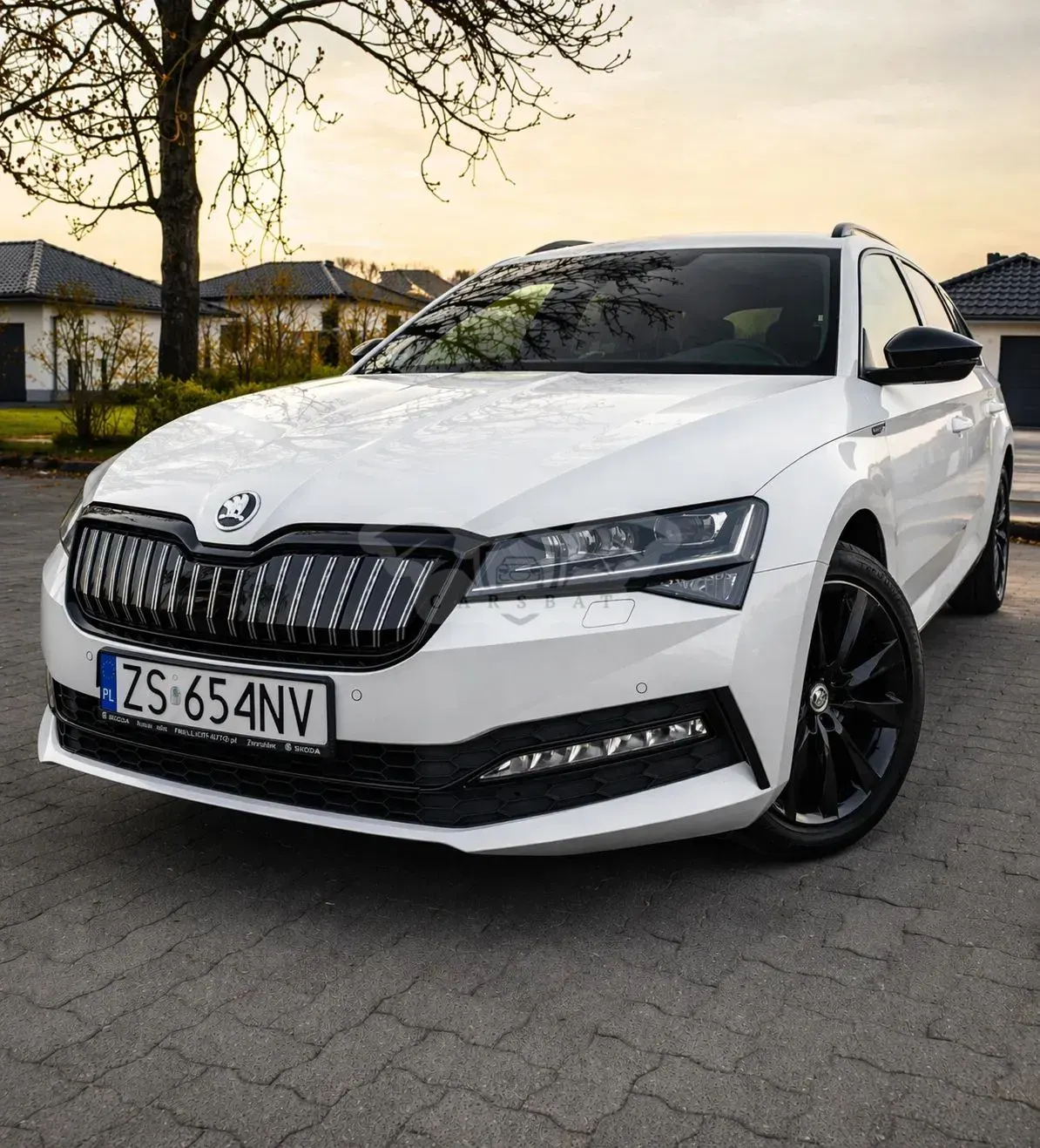 Skoda Superb III 1.4 TSI Plug-In Hybrid Sportline DSG 2021
