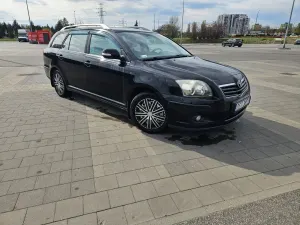 Toyota Avensis II 2.0 D-4D Luna 2007