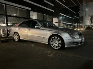 Mercedes-Benz E W211 220 CDI Automatik Avantgarde 2007