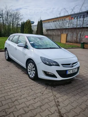 Opel Astra J 2014