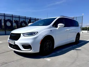 Chrysler Pacifica 2021