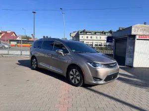 Chrysler Pacifica 2018