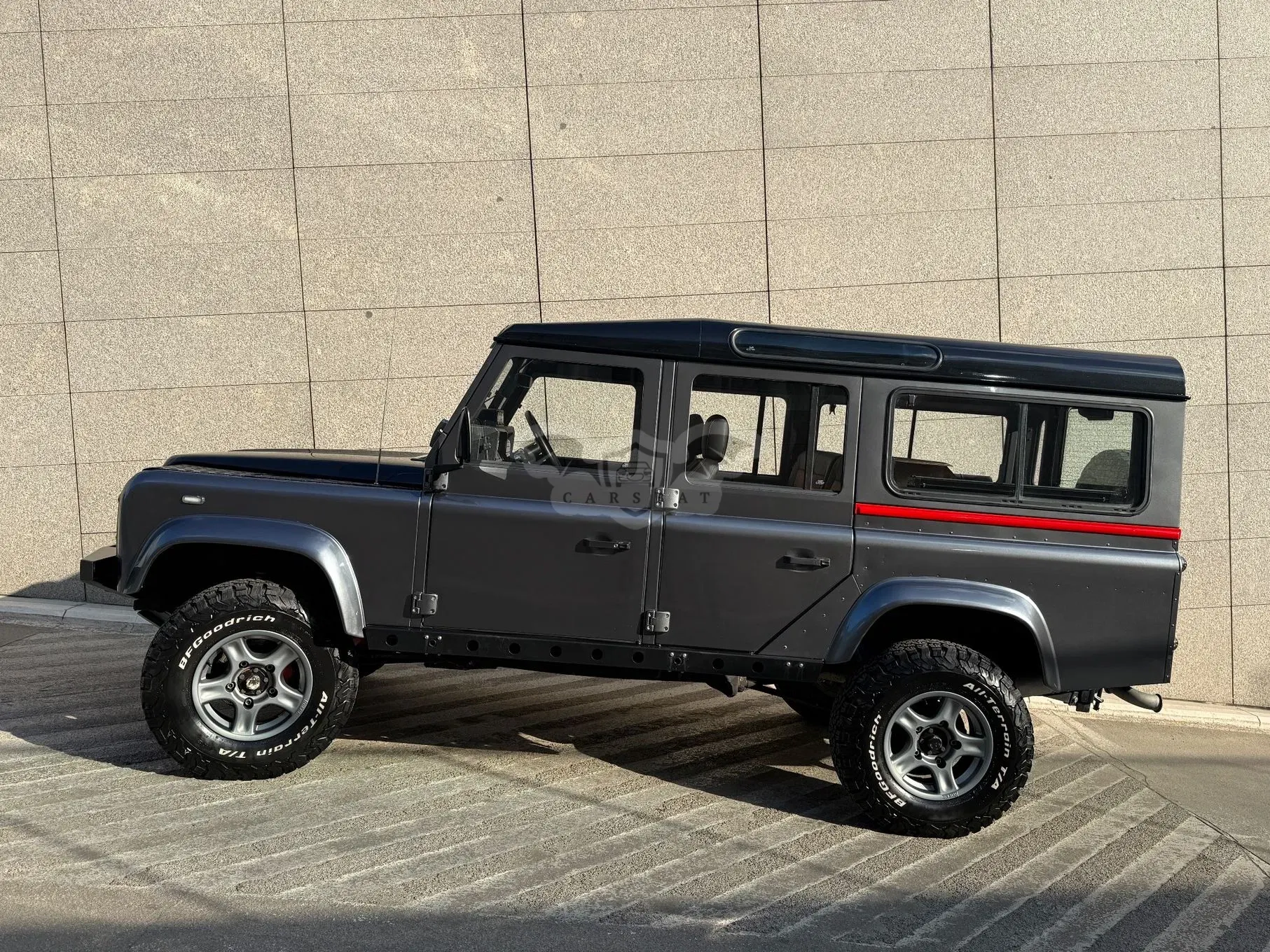 Land Rover Defender 2003