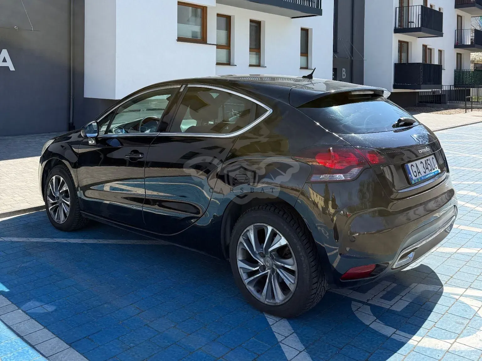 Citroën DS4 2.0 HDi SportChic 2011