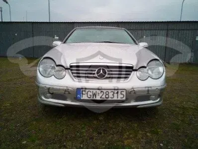 Mercedes-Benz C W203 2001