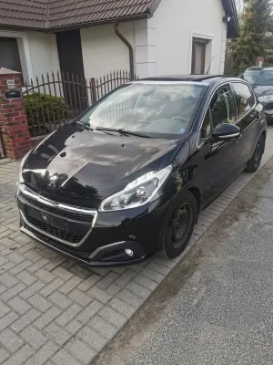 Peugeot 208 I BlueHDi 100 Active Pack 2020