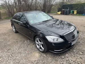 Mercedes-Benz S W221 350 CDI L 4Matic DPF 7G-TRONIC BlueEFFICIENCY 2009