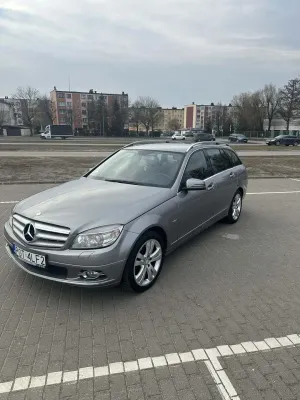 Mercedes-Benz C W204 200 CGI Automatik BlueEFFICIENCY Avantgarde 2010