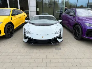 Lamborghini Huracan 2023