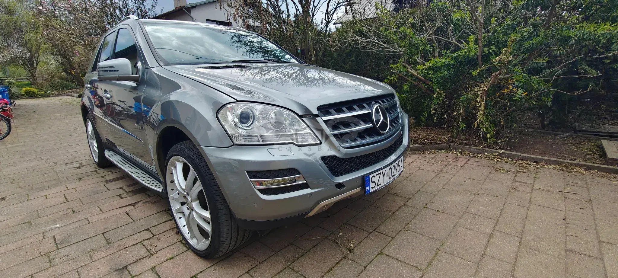 Mercedes-Benz ML W164 350 BlueTEC 4MATIC 7G-TRONIC Edition 1 2011