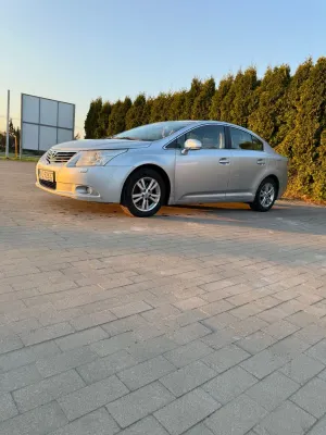 Toyota Avensis III 2.0 D-4D Luna 2009