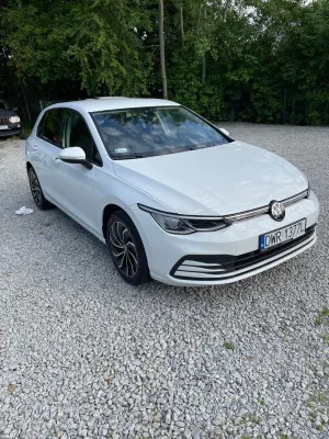 Volkswagen Golf VIII 1.5 eTSI Life DSG 2021