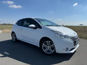 Peugeot 208 I 1.2 PureTech Active 2014