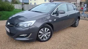 Opel Astra J 2013