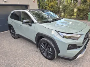 Toyota Rav4 V 2023