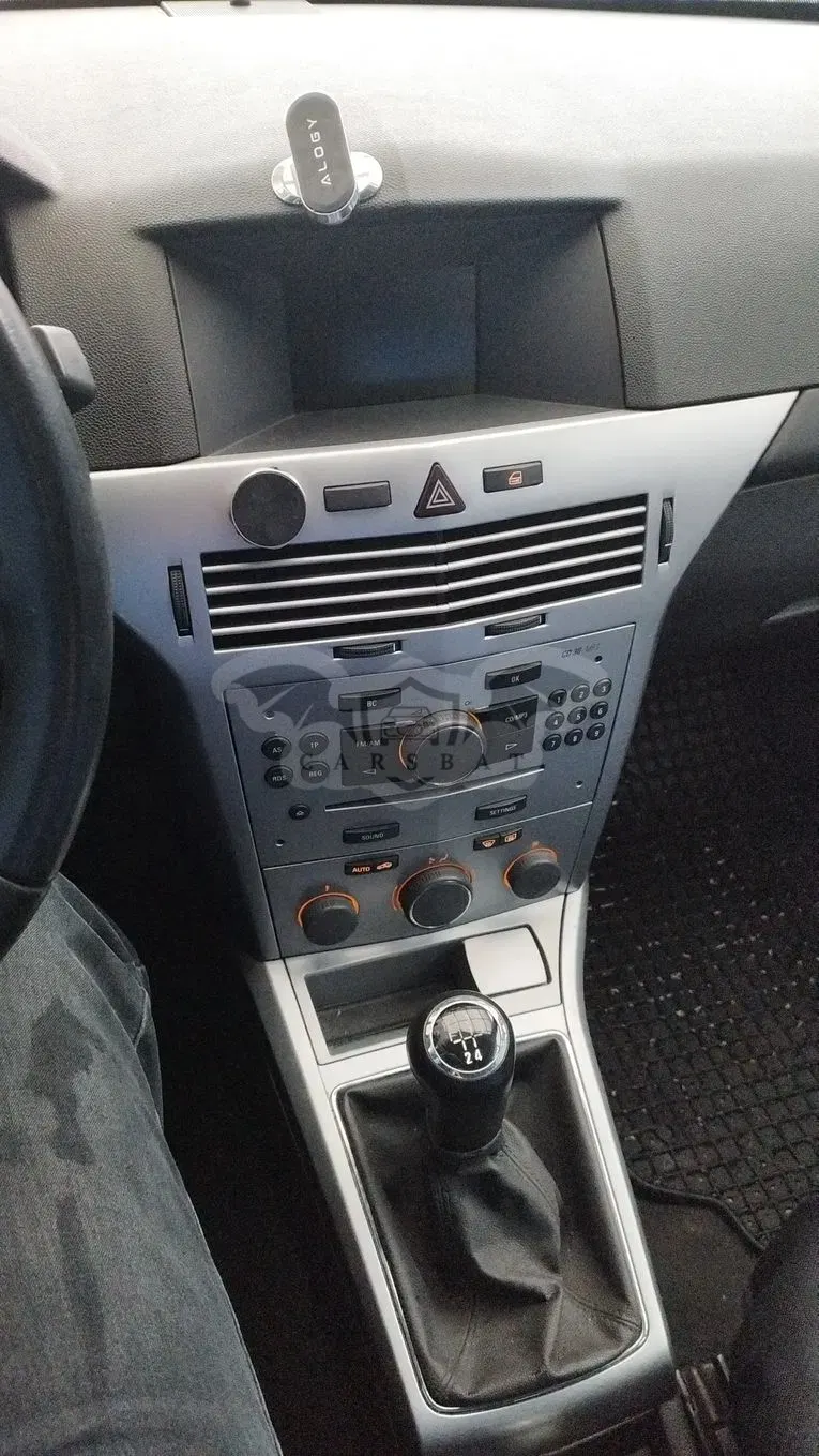 Opel Astra H 1.6 2011
