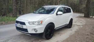 Mitsubishi Outlander II 2.2 DI-D 4WD TC-SST Invite 2012