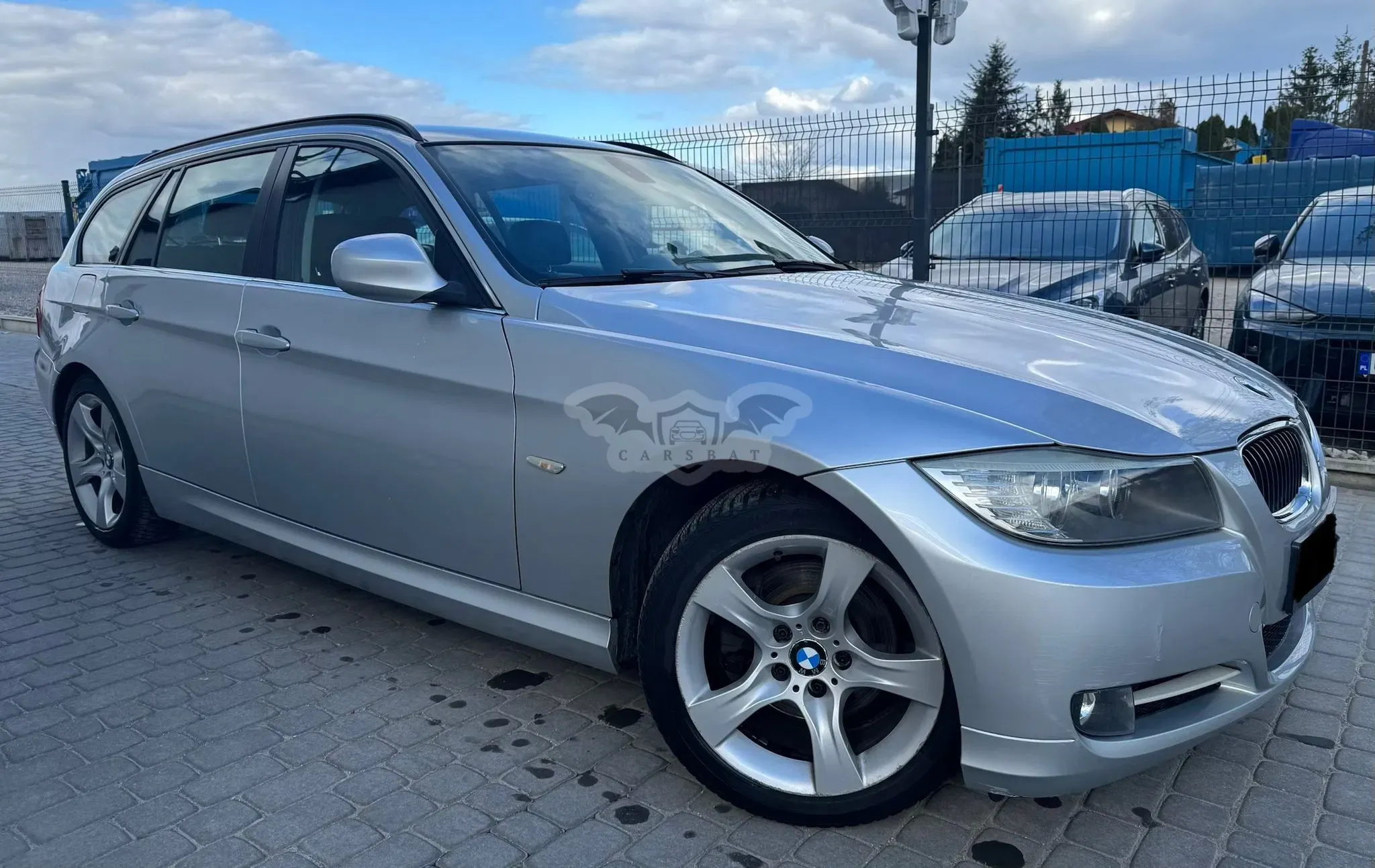 BMW 3 Series E90/E91/E92/E93 318d DPF Edition Sport 2011