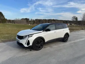 Peugeot 5008 II BlueHDi 130 EAT8 GT 2021