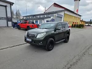 Toyota Land Cruiser VI LC 3.0 D-4D Active 2010