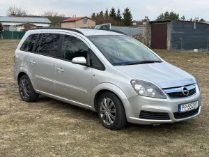 Opel Zafira B 1.9 CDTI Essentia 2006