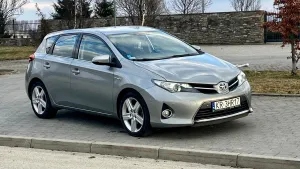 Toyota Auris II 2013