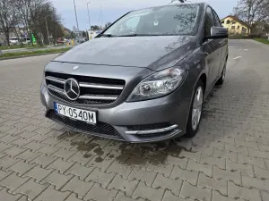 Mercedes-Benz B W246 180 CDI (BlueEFFICIENCY) 2012