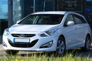 Hyundai i40 Kombi blue 1.6 Family 2014