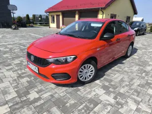 Fiat Tipo II 1.4 16V Lounge EU6d 2019