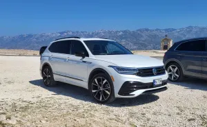 Volkswagen Tiguan II 2.0 TSI 4Mot R-Line DSG 2023