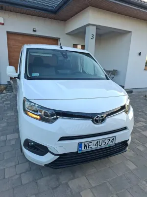 Toyota Proace City 1.5 D-4D Business 2021