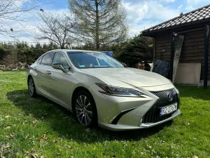 Lexus ES 300h Prestige 2019
