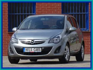 Opel Corsa D 1.4 16V Cosmo 2012