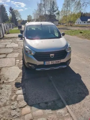 Dacia Lodgy 1.5 dCi Stepway 2016