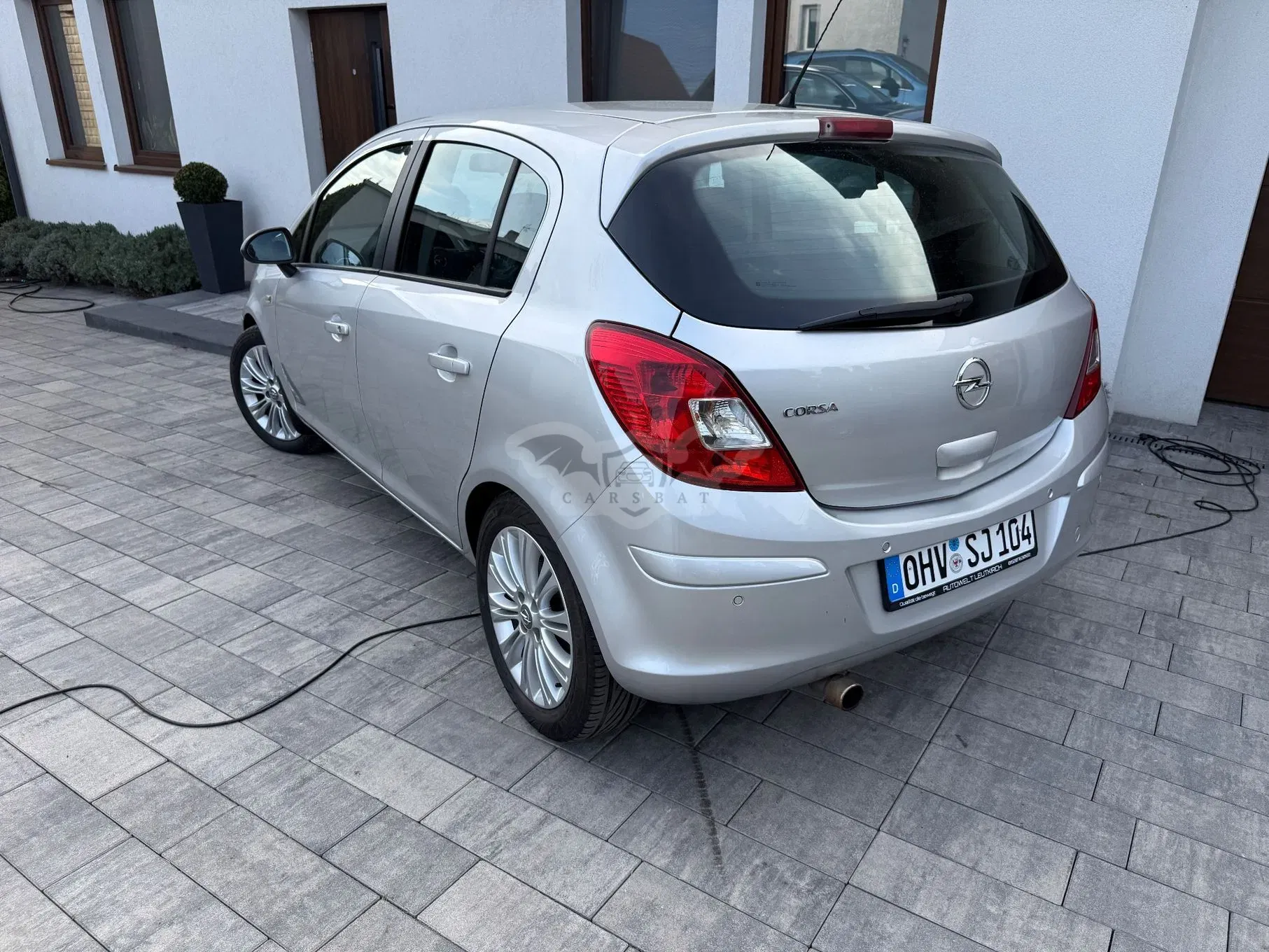 Opel Corsa D 1.4 16V Cosmo 2011