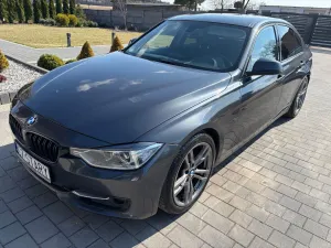 BMW 3 Series F30/F31 318d Sport Line 2015