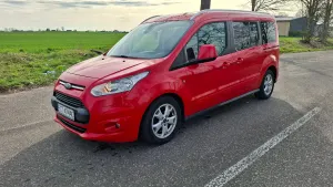 Ford Tourneo Connect Grand 2016