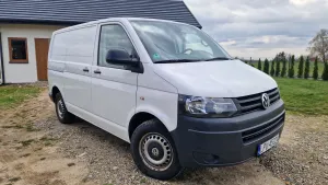 Volkswagen Transporter T5 Doka Kurz Trendline 2011
