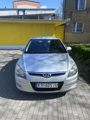 Hyundai i30 I 1.4 Classic + 2009