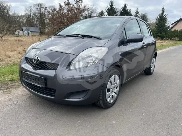 Toyota Yaris II 1.0 VVT-i Cool 2009