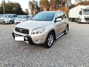 Toyota Rav4 III 2.2 D-4D Sol 2007