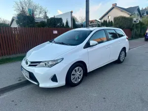 Toyota Auris II 1.4 D-4D Active 2014