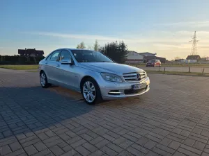 Mercedes-Benz C W204 220 CDI 7G-TRONIC Avantgarde Edition 2011