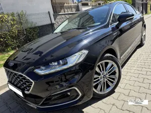 Ford Mondeo Mk5 2.0 Hybrid Vignale Plus 2021