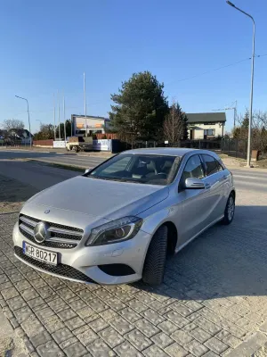 Mercedes-Benz A W176 180 CDI (BlueEFFICIENCY) 7G-DCT AMG Sport 2013