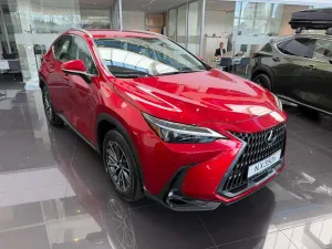Lexus NX II 350h Elegance 2WD 2025