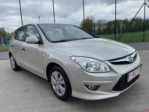 Hyundai i30 I 1.6 CRDi Edition Plus 2010